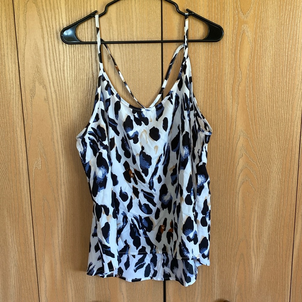 Shein Curve tank